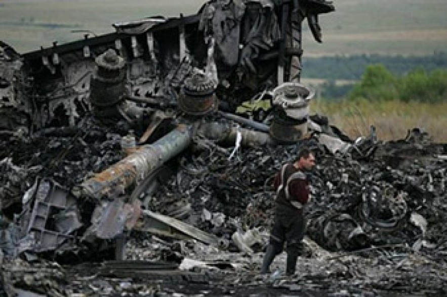 Эксперты ОБСЕ обнаружили на фюзеляже малазийского Boeing следы от пуль