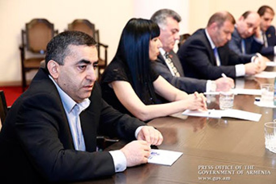 Armenian NA factions call on OSCE MG to condemn Azerbaijani actions  