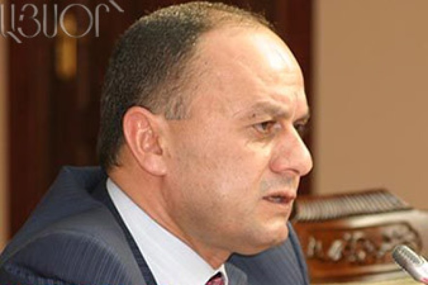 Ohanyan: There is panic in Azerbaijani border villages 