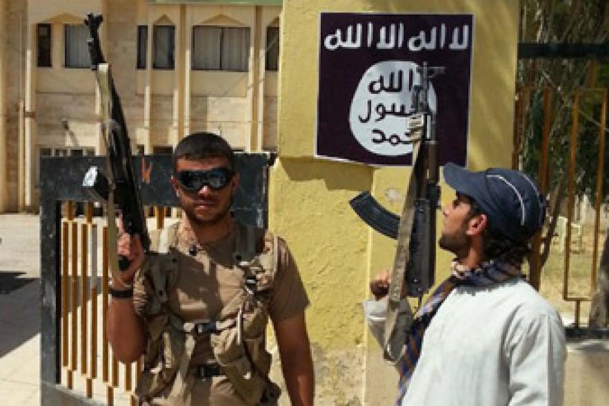Iraq: US air strike on Islamic State militants in Iraq  