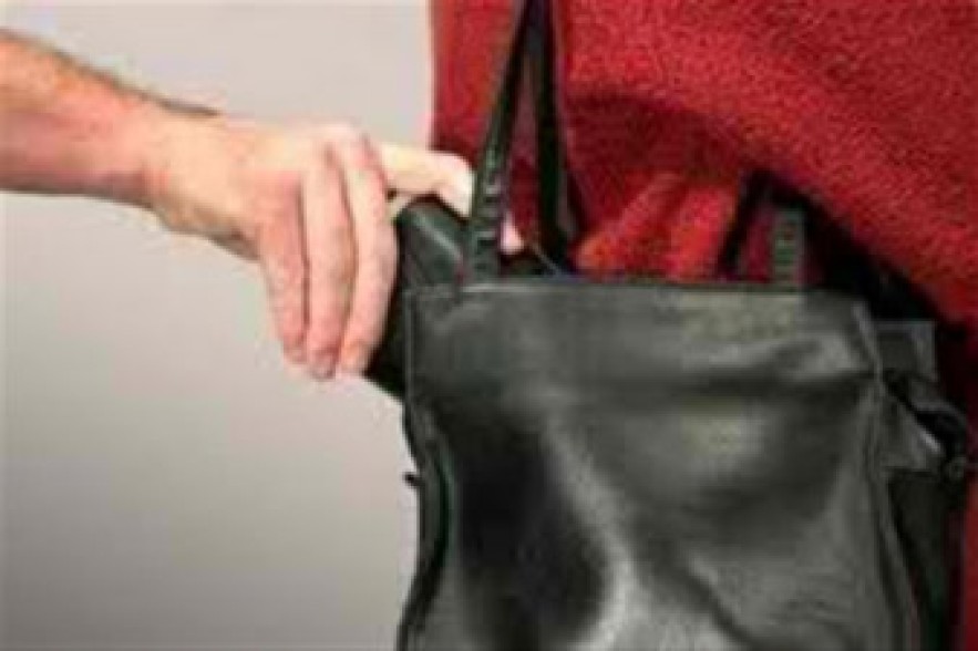 3 անգամ դատապարտվածը երթուղայինում դրամապանակ է գողացել