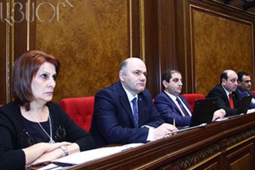 ՕԵԿ-ը չի թողնում ԲՈՒՀ-ին իր սեփական տարածք մտնել