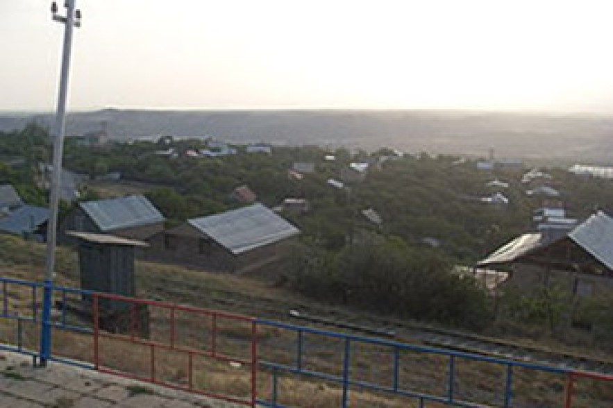 Նուռնուսցիները 9 ամիս շարունակ ապրում են գարշահոտության մեջ