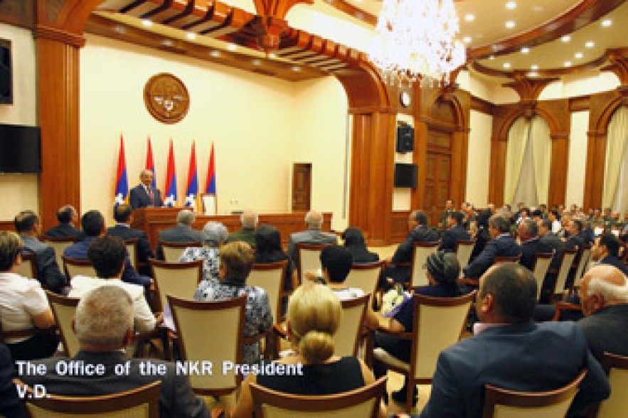 Բ. Սահակյան. Արցախը պետք է լինի կայուն, զարգացած և ժողովրդավարական երկիր