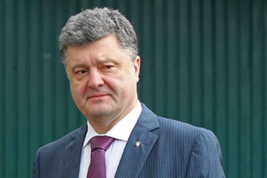 Порошенко готов запустить мирный план на Донбассе завтра в 14:00