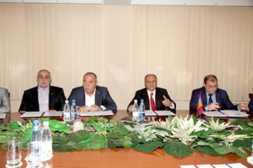 ՊՆ. Հաստատվել են երկրապահ կամավորականի կարգավիճակի շնորհման դիմումները