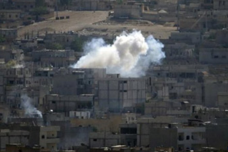 IS fighters capture Kurd HQ in Syria's Kobane