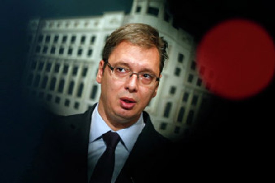 Премьер Сербии Александр Вучич попал в ДТП