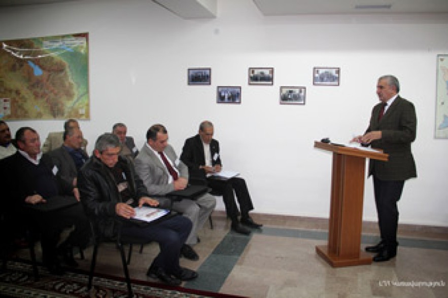 ԼՂՀ փոխվարչապետը ողջունել է համայնքապետերի դասընթացների մասնակիցներին