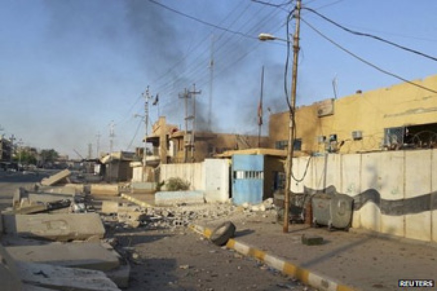 Iraq IS: Scores found dead in mass graves in Anbar    
