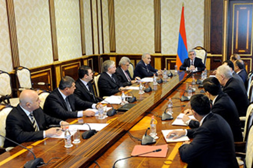 Սերժ Սարգսյանը հրավիրել է Ազգային անվտանգության խորհրդի նիստ