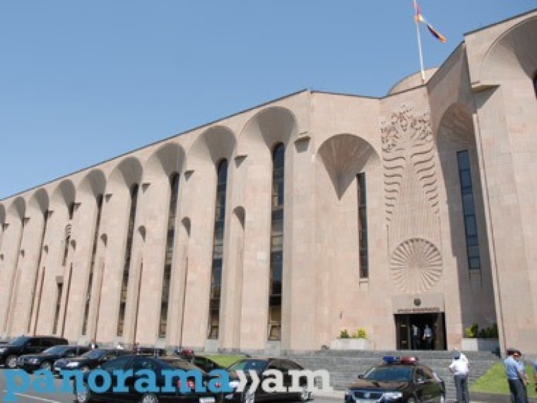 Քաղաքապետարանի աշխատակիցների աշխատավարձը  հունվարի 1-ից կբարձրանա