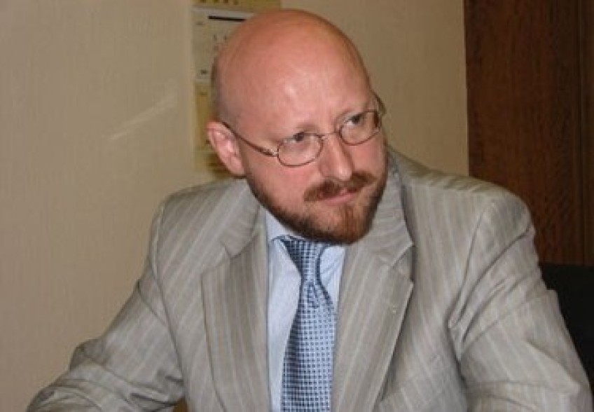 «168 часов»: Москва не может поддерживать в Армении олигарха, заявил Колеров