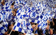 Football: Chelsea close to super striker talks