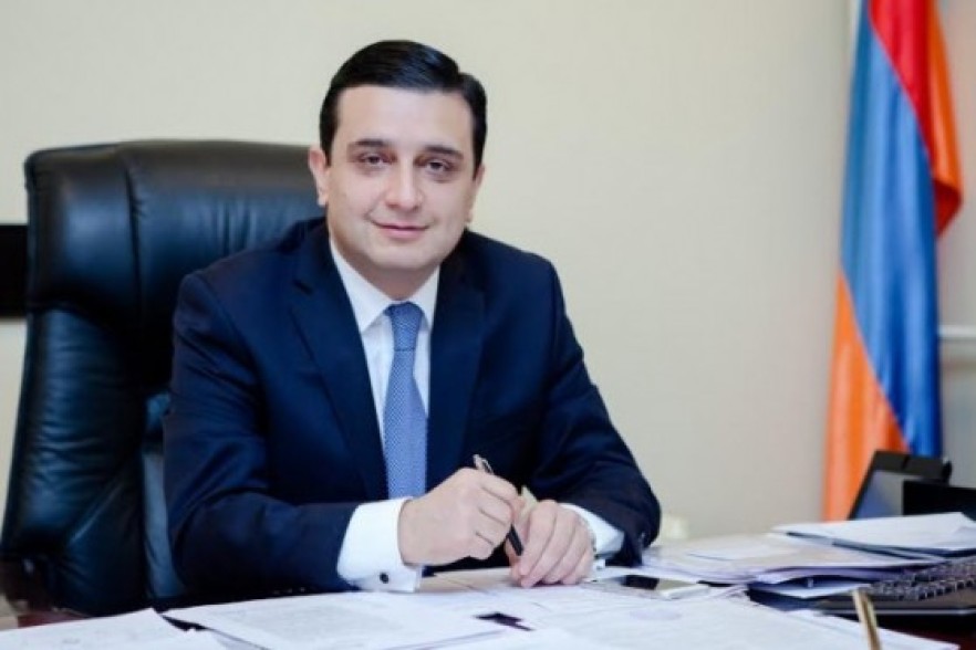 Քաղաքացիները չեն ճանաչում առողջապահության նախարարին