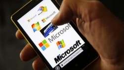 Microsoft phones face US import ban over patent issue