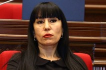 Prosperous Armenia must be more reserved in financial matters