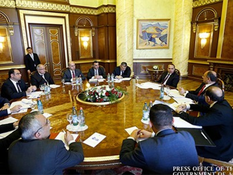 Supreme Council of State Medium-Term Expenditure Programs meets in government