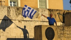 Greece crisis: Emergency summit called for Monday
