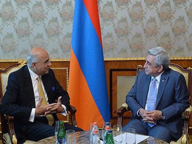 Armenian president hosts IMF official