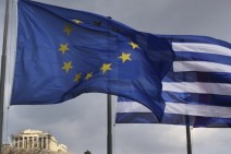 Greece debt crisis: Eurozone summit 'reaches agreement'