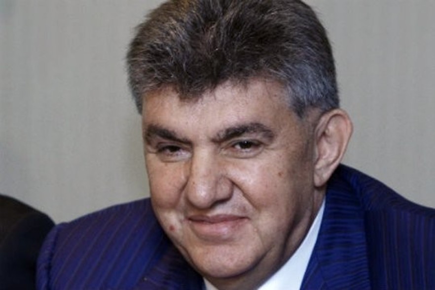 Արա Աբրահամյանը սկսել է ինտենսիվորեն ֆինանսավորել «Օրինաց երկիր» կուսակցությանը