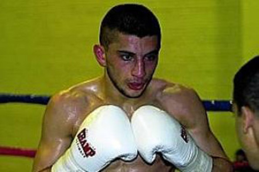 Alex Mishkirtchian to spar on March 27