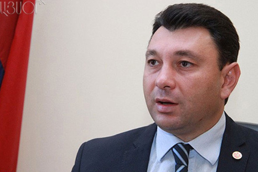 Шармазанов: Серж Саргсян никогда не давал своего согласия на возврат Азербайджану пяти территорий, Дугин лжет