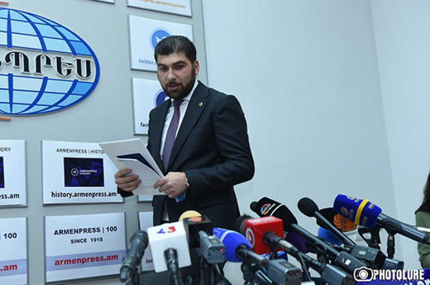 Վարչապետի հետ քննարկել ենք և որոշել, որ ՊՆ-ում ստուգումները մի քանի ամսով կհետաձգվեն. Դավիթ Սանասարյան