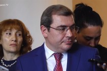 Political instability forces business into waiting position: SRC chairman