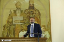 Armenian government reaches $500 million investment pledge in industry sector: Acting PM