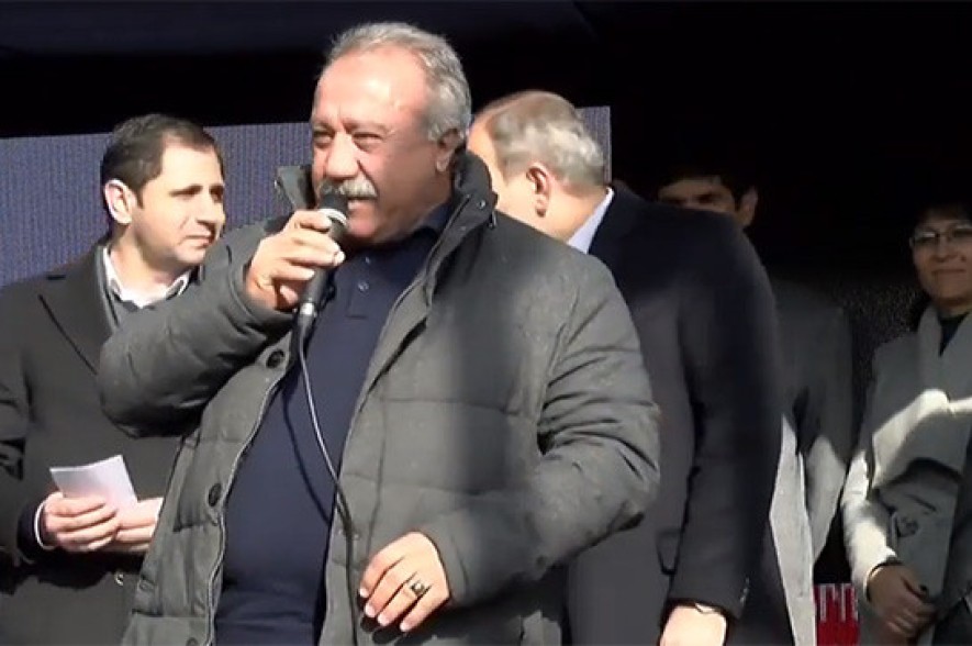 Победа в революции важнее, чем арцахская освободительная война – Сасун Микаелян