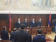 Armenian government convenes outgoing cabinet sitting in Gyumri