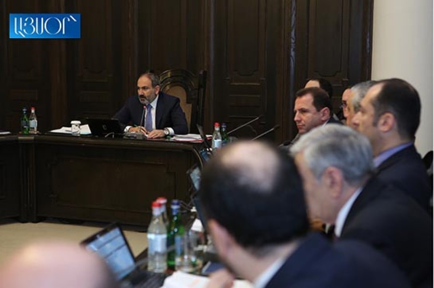 Armenia’s PM calls new governors of Shirak, Tavush work over attracting investments and creating new jobs in regions