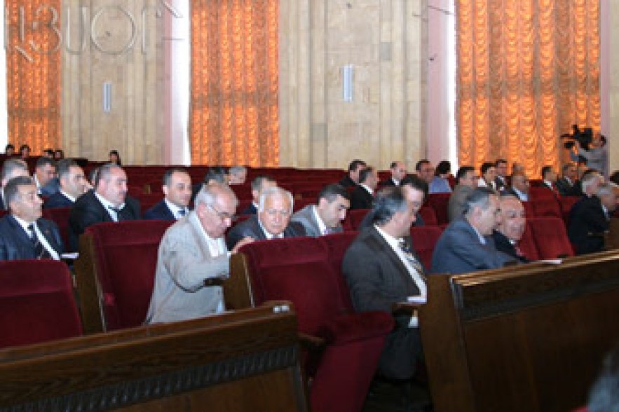Ի՞նչ պետք է անեն Ոստիկանության ակադեմիա դիմած 800 շրջանավարտները