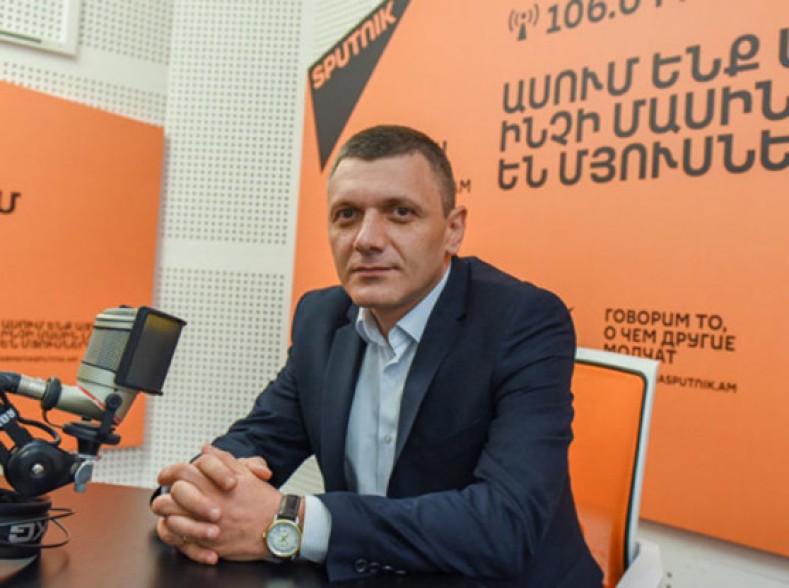 Armenia’s PM sacks deputy health minister who took bribe