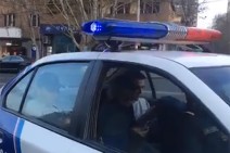 Coordinators of #SutNikol initiative taken to police department
