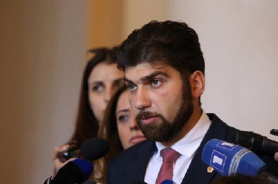 Իրականում անհանգստանալու բան կա, բայց դա ինձ չի վերաբերվում. Դավիթ Սանասարյան