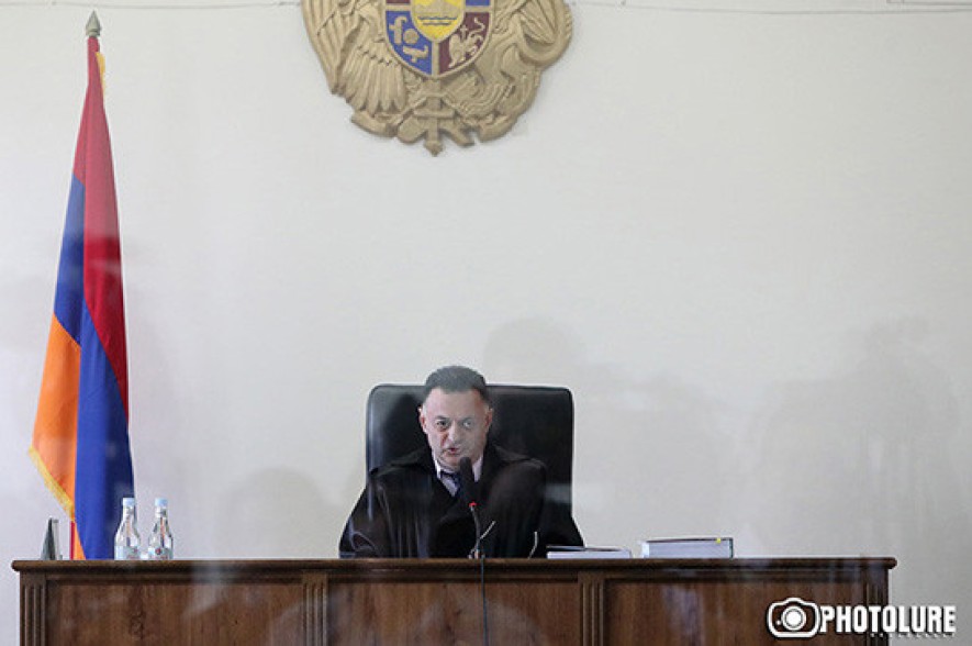 Ходатайство адвокатов Роберта Кочаряна о самоотводе судьи отклонено