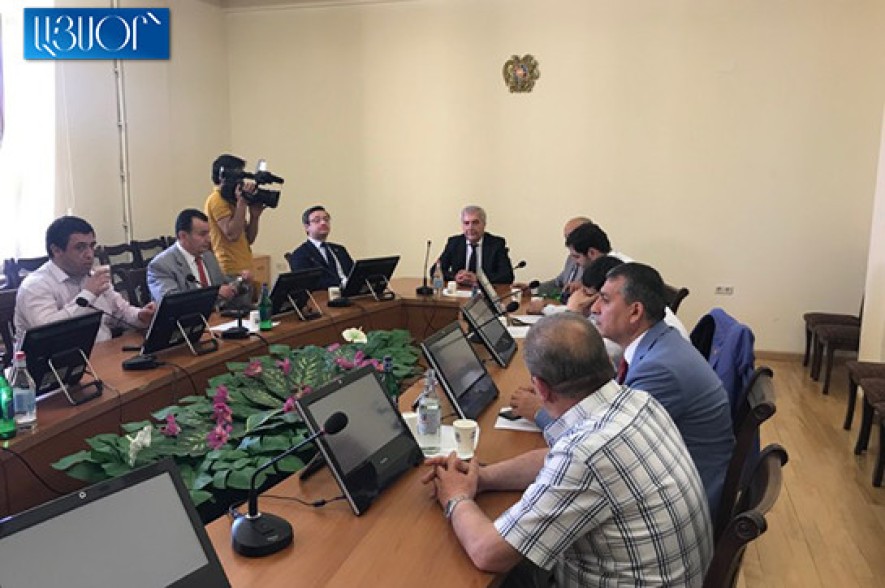 Ad hoc committee set up to study April war circumstances starts works