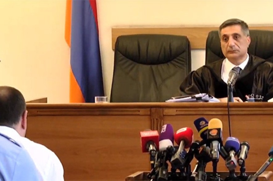 Քոչարյանի գործով դատավորն՝ անելանելի վիճակում. Դատարանում բոլոր կողմերն անվստահություն հայտնեցին Արմեն Դանիելյանին