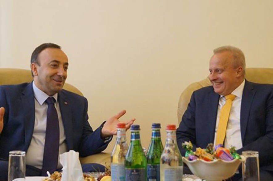 Глава Конституционного суда Армении принял посла России