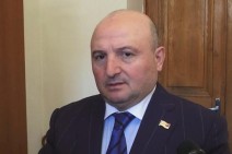 Son of Prosperous Armenia faction MP charged for avoiding military service