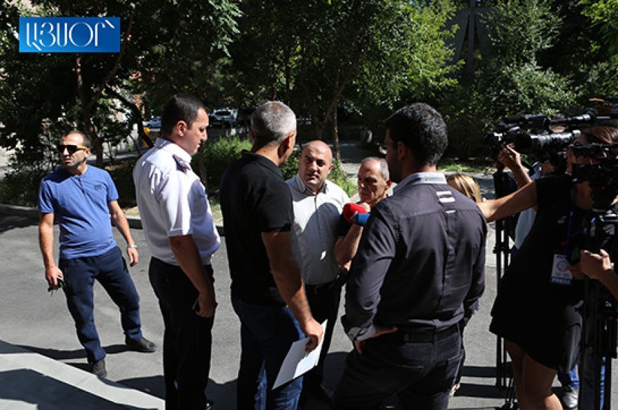 Kocharyan’s supporters hand letter with demands to Supreme Judicial Council