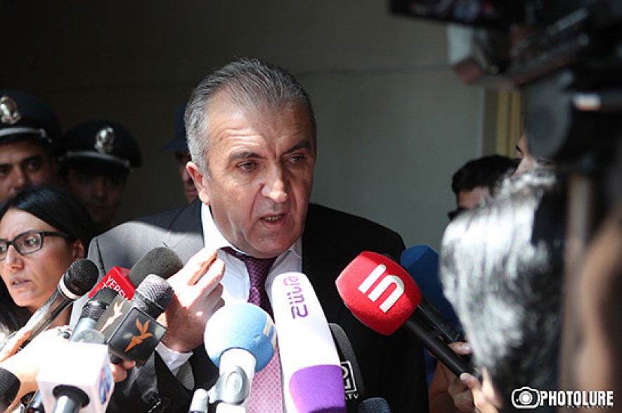 How can mining industry be combined with resort town: Jermuk community head speaks against Amulsar exploitation