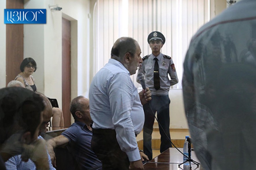 Kocharyan’s defense team files petition for judge’s recusal, next court session set for October 7