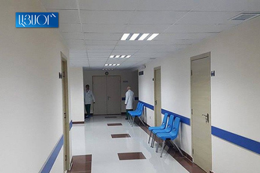 Conscript received wound to his abdomen as a result of strict violation of weapon usage rules