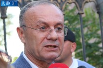 Former defense minister says Kocharyan gave no instructions to him on March 1 as head of chief headquarters