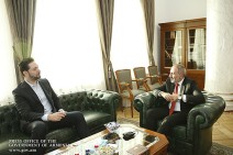Armenia has big potential of human talent: Alexis Ohanian meets with Armenia’s PM