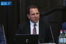 I don’t want to even hear about it: Davit Tonoyan on paroling Nairi Hunanyan